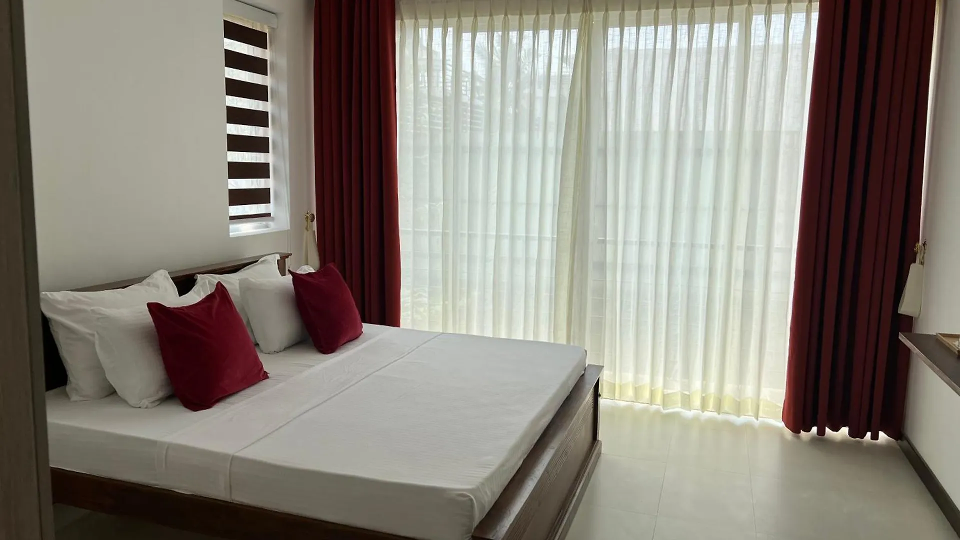 Silina Airport Transit Hotel & Residence Katunayake Bed & Breakfast