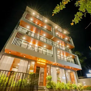 Hotel Limeshine - Airport Transit & Residences, Katunayake